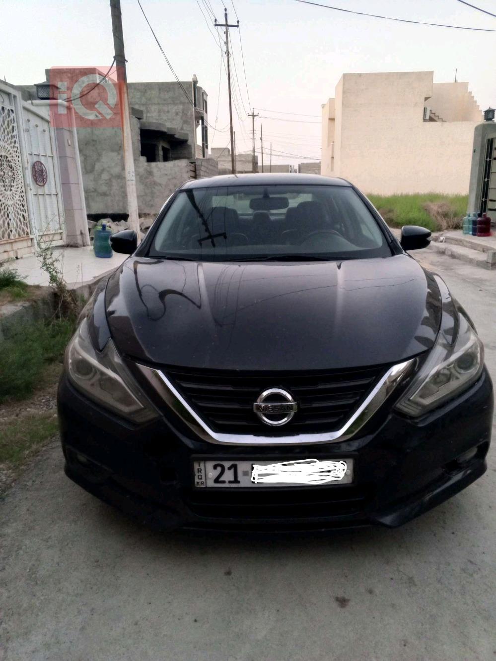 نيسان ألتيما